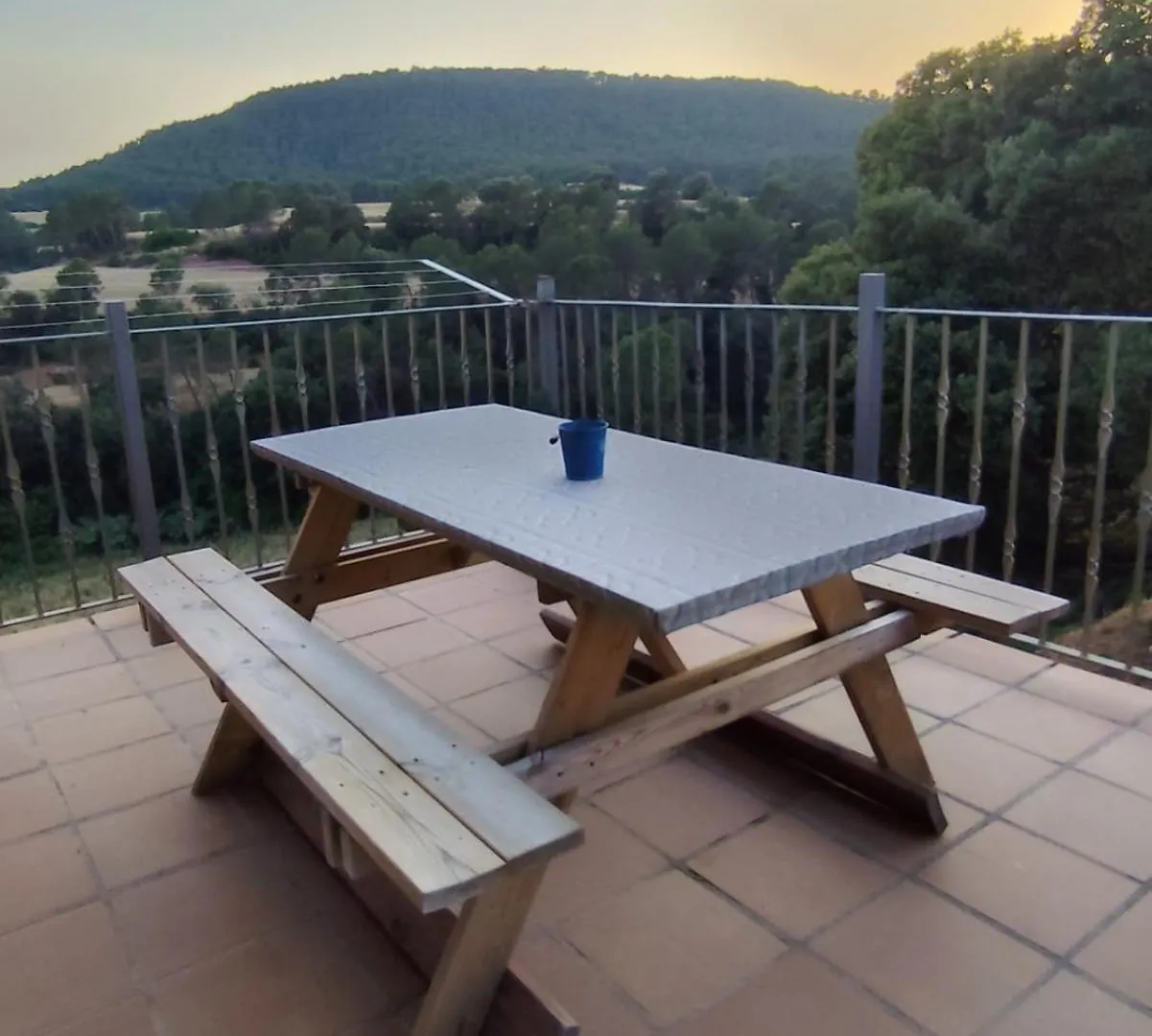Masia La Roca Castellnou de Bages Apartment